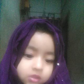 Profile Picture of Vicky Back (@naila.batool.370) on Facebook