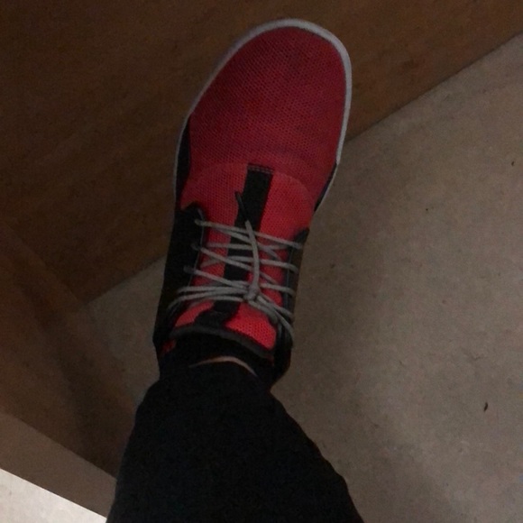 Profile Picture of Hubby Nguuen (@hubbynguyen) on Poshmark