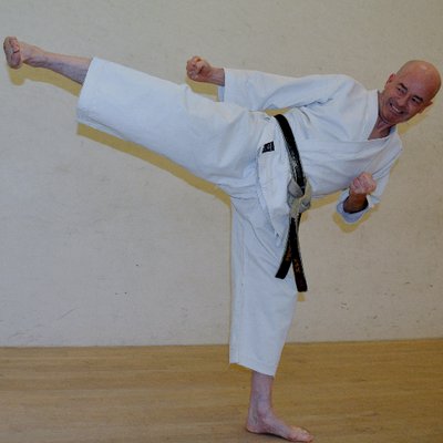 Profile Picture of Anthony Asquith (@Dentcom1) on Twitter