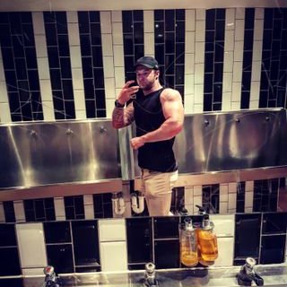 Profile Picture of Scott Freeborn (@scottfreeborn7) on Twitter