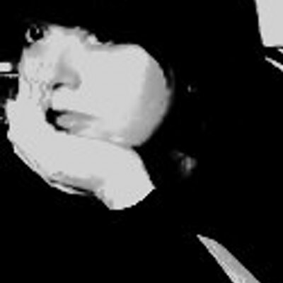 Profile Picture of Kelli Liotti Seibert (@sknbert) on Twitter