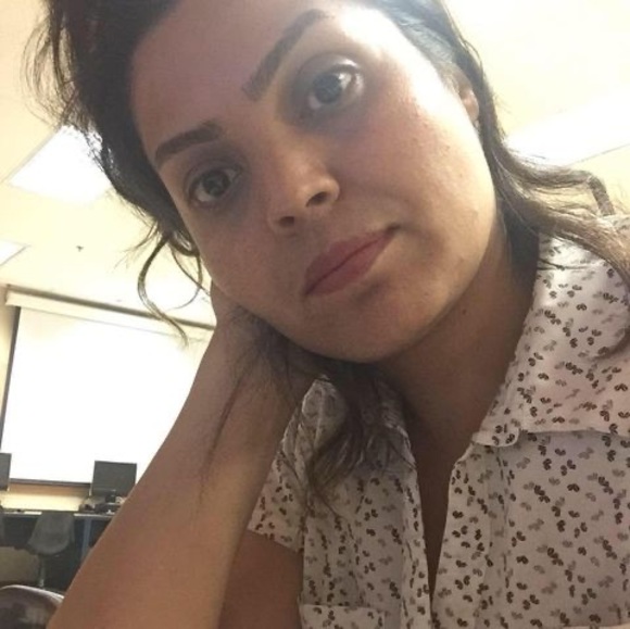 Profile Picture of Dorna Salimpour (@dornasalimpour) on Poshmark