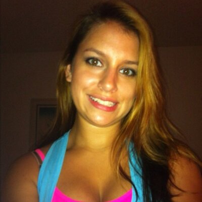 Profile Picture of Kristen Yoder (@KristenConner13) on Twitter