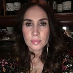 Profile Picture of Joanne Holland (@joanne.holland) on Instagram