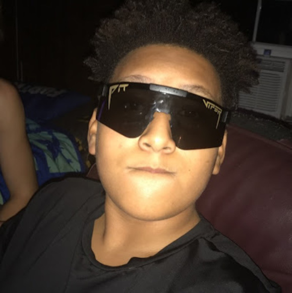 Profile Picture of Brian Farmer (@farmerbrian28) on Poshmark