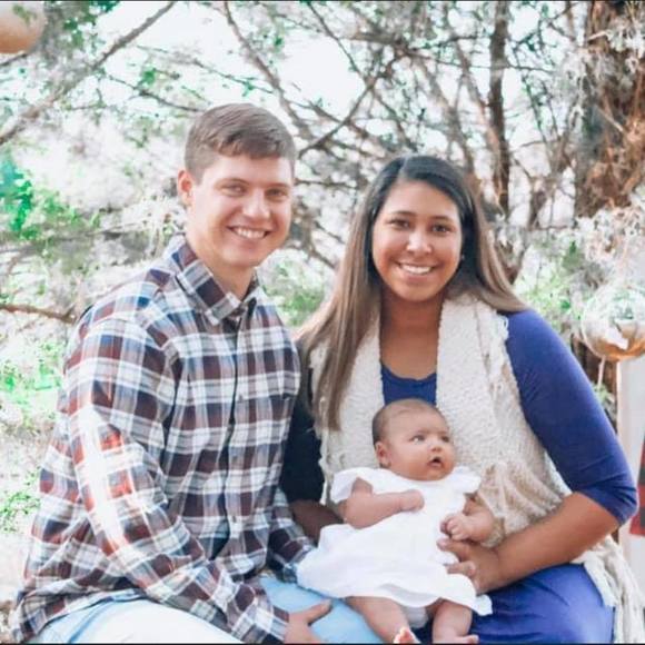 Profile Picture of Leonaandsalvador Pablo-cox (@wlc1974) on Poshmark