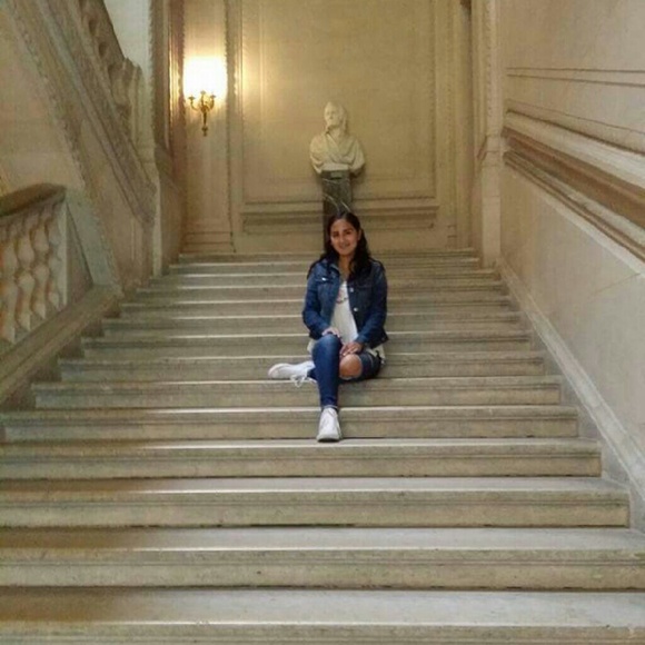 Mariel Dominguez - Poshmark Profile Picture of Mariel Dominguez (@marieldeee) on Poshmark