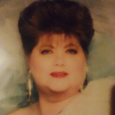 Profile Picture of Diane Leach (@DianeLe43159838) on Twitter