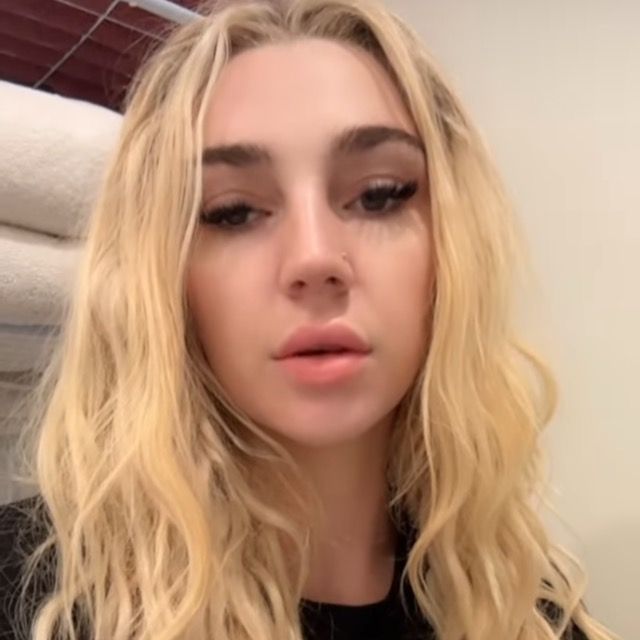 Profile Picture of Beverly (@beverlyspark8) on Tiktok