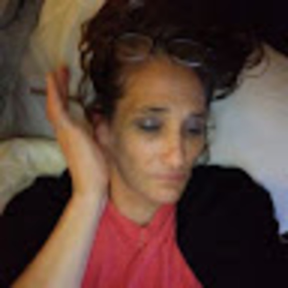 Profile Picture of Mary Erbe (@maryerbe1972) on Poshmark