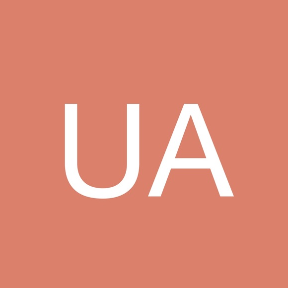 Profile Picture of Umar Abdul m (@fofanaman2) on Poshmark