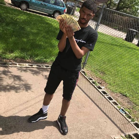 Profile Picture of Marcell Bennett (@marcellous105) on Poshmark