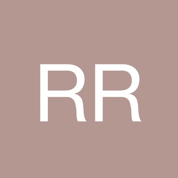 Profile Picture of Rees Ridout (@reesridout) on Poshmark