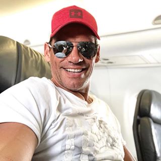 Profile Picture of Joel Deleste (@joel.deleste.18) on Facebook