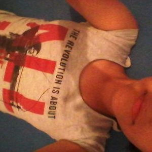 Profile Picture of Naomi Lara. (@naomi26809691) on Twitter