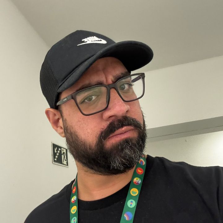 Profile Picture of Daniel Paiva (@danielpaivola) on Tiktok