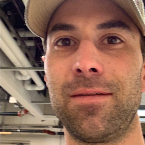 Profile Picture of Chris Eich (@mightyoakhome) on Poshmark