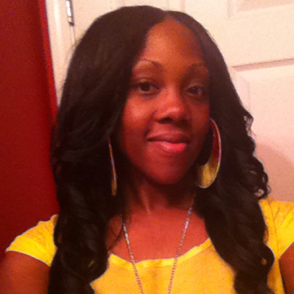 Profile Picture of Brandy Mock (@divab) on Poshmark