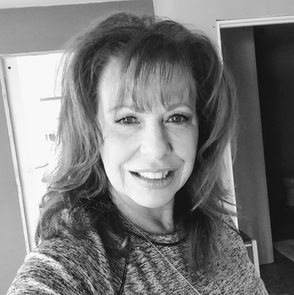 Profile Picture of Pam Stevens (@scaptainmorgan) on Poshmark