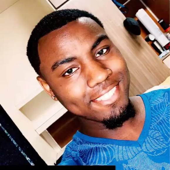 Profile Picture of Reggie Nelson (@reggienelson) on Poshmark