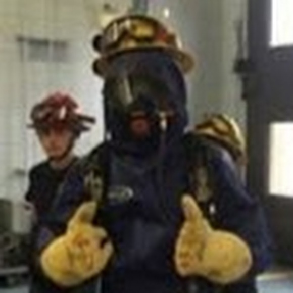 Profile Picture of Devin Hunt (@zonquavious) on Poshmark