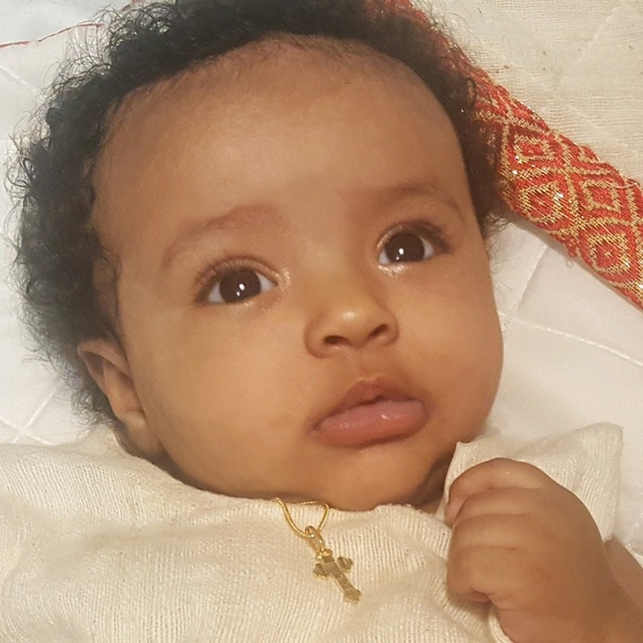 Profile Picture of Hiwot Wubshet (@wubhiwot) on Poshmark