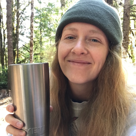 Profile Picture of Katey Kephart (@kateykephart) on Poshmark