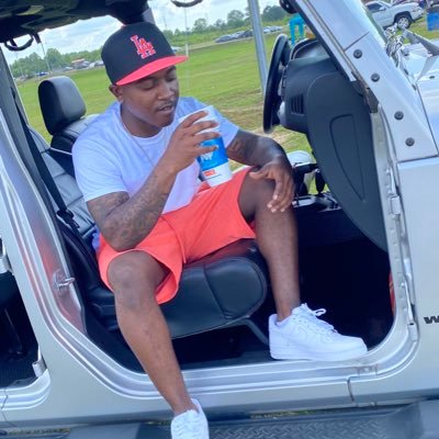 Profile Picture of Curt D’ Great 🤾🏾‍♂️ (@LiCurryyy) on Twitter