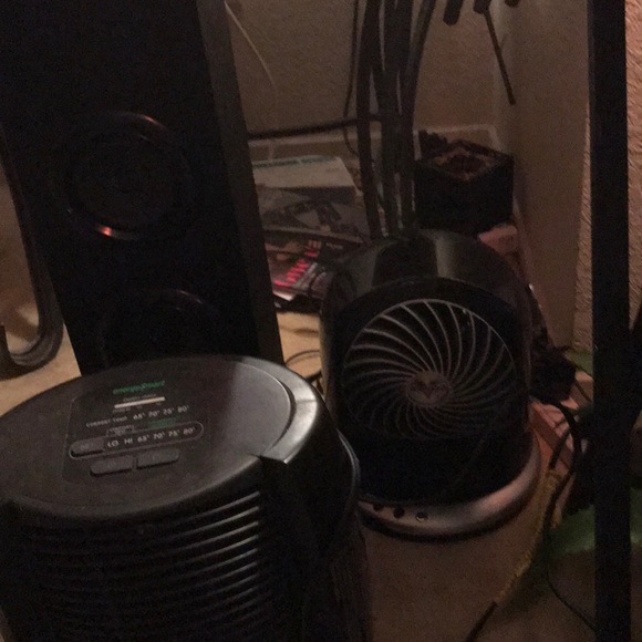 Profile Picture of Matthew Vang (@vangm80) on Poshmark