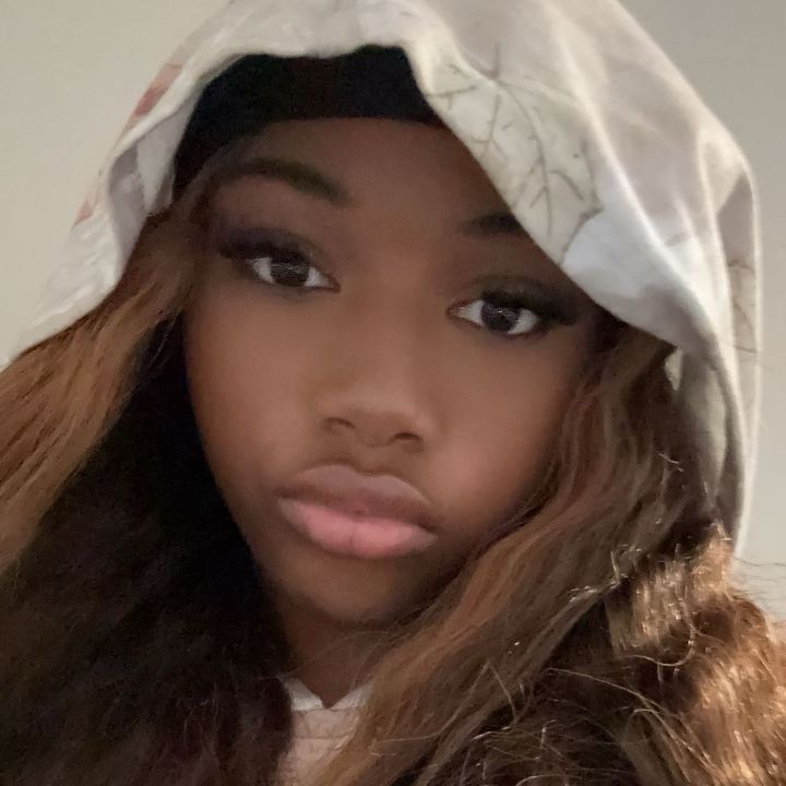Profile Picture of Alex Bruton (@alexandreabruton) on Tiktok