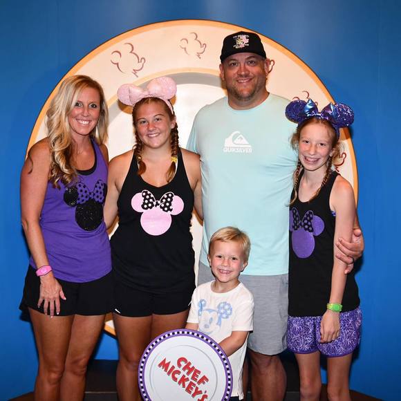 Profile Picture of Marty Kuser (@martykuser) on Poshmark