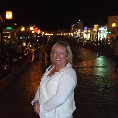 Profile Picture of Karen Cox (@karencx) on Twitter