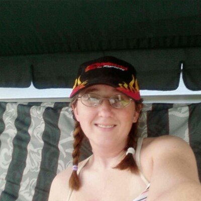 Profile Photo of Heather Fraley (@brneyes7698) on Twitter