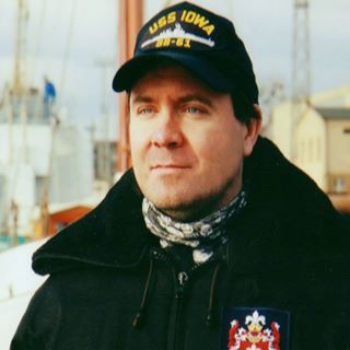 Profile Picture of Sławomir John Lipiecki (@S&) on Facebook