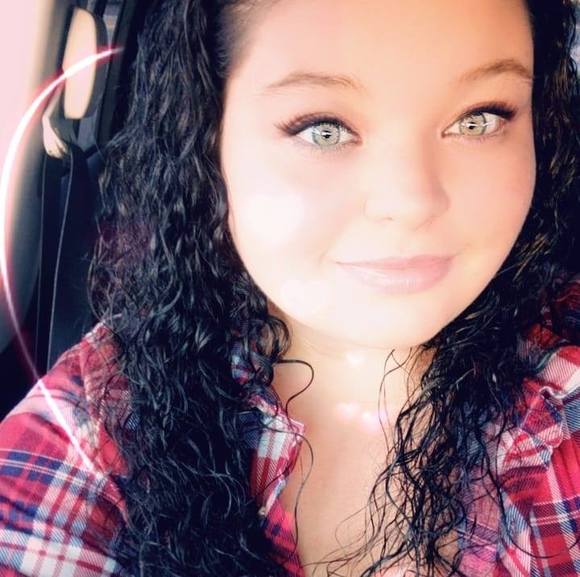 Profile Picture of Taylor Swartz (@taydawn713) on Poshmark