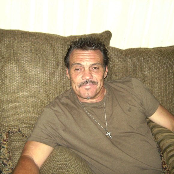 Profile Picture of Paul Rendon jr. (@prendonjr) on Poshmark