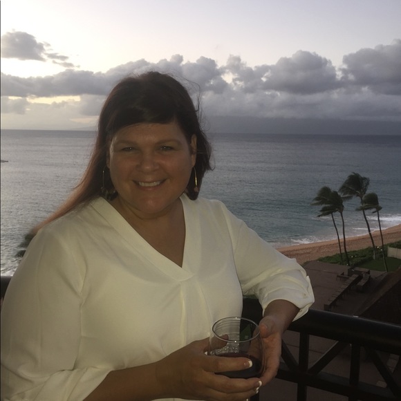 Profile Picture of Patricia Bettendorf (@pkbett) on Poshmark