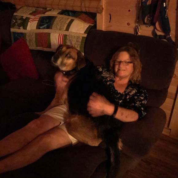 Profile Picture of Kerrie Mcateer (@kermac2) on Poshmark