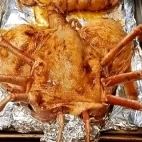 Profile Picture of John Benns (@bdndndjjd) on Poshmark