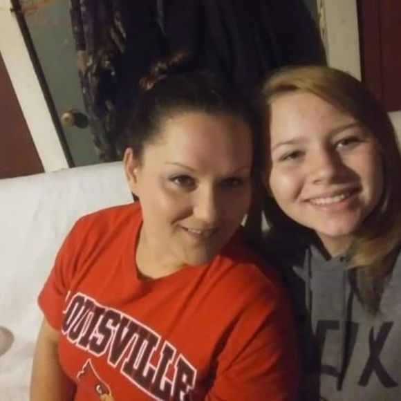 Profile Picture of Robert May (@robertmay171) on Poshmark