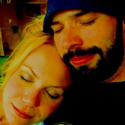 Profile Picture of Jesse Hansell (@JessNJillShow) on Twitter