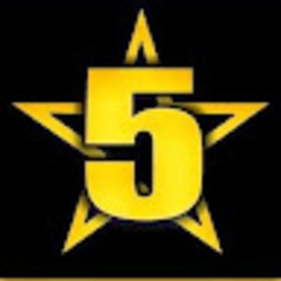 Profile Picture of Brandon Bilyou (@brandonbilyou) on Poshmark