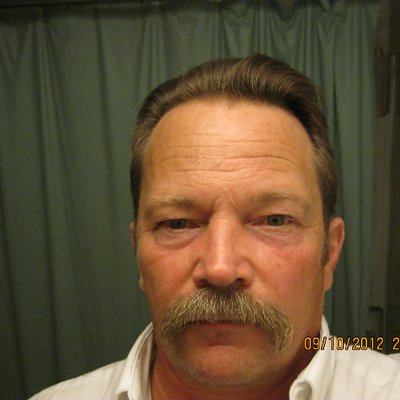 Profile Picture of jerry holloway jr (@chancewrongway1) on Twitter