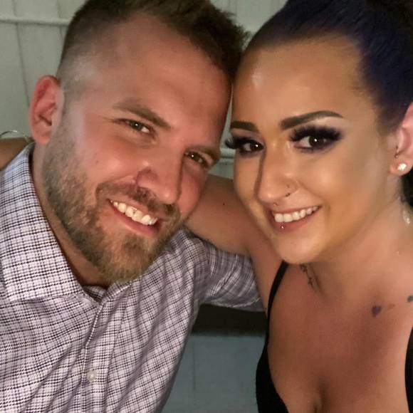 Profile Picture of Cass Lamarche (@casskeeping88) on Poshmark