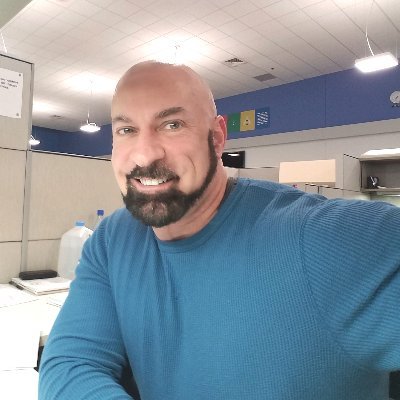 Profile Picture of Christopher Lauer (@lioninwinter68) on Twitter