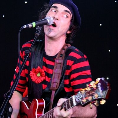 Profile Picture of Jamie Saxe (@MightybUZZniks) on Twitter