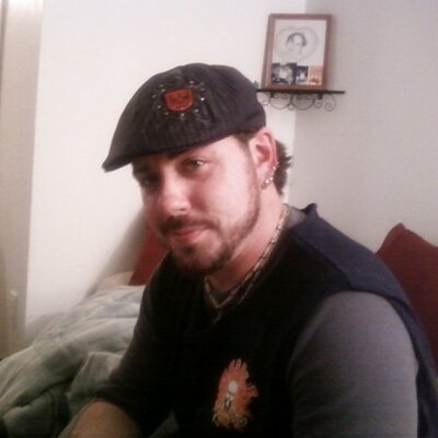 Profile Picture of Benjamin Rounds (@Sobertarian) on Twitter