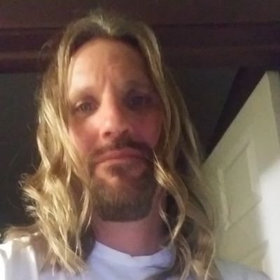 Profile Picture of Robert Groves (@Sonora7323) on Twitter