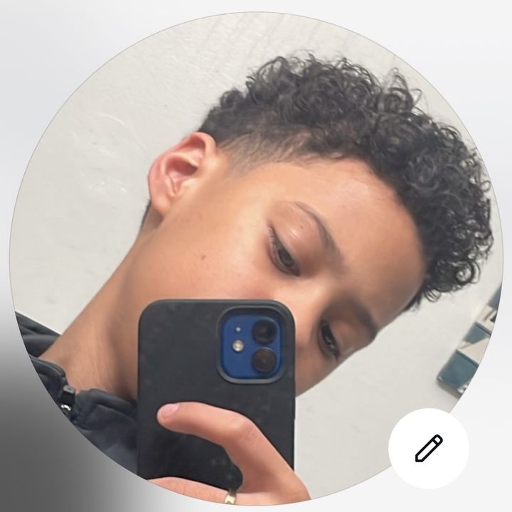Profile Picture of Manu (@joshua101314) on Tiktok