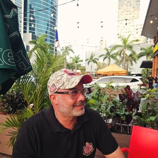 Profile Picture of Ariel Barnett (@arielbarnett) on Instagram